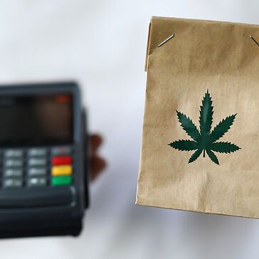 Germania: stop alle prescrizioni online e alla spedizione di cannabis terapeutica