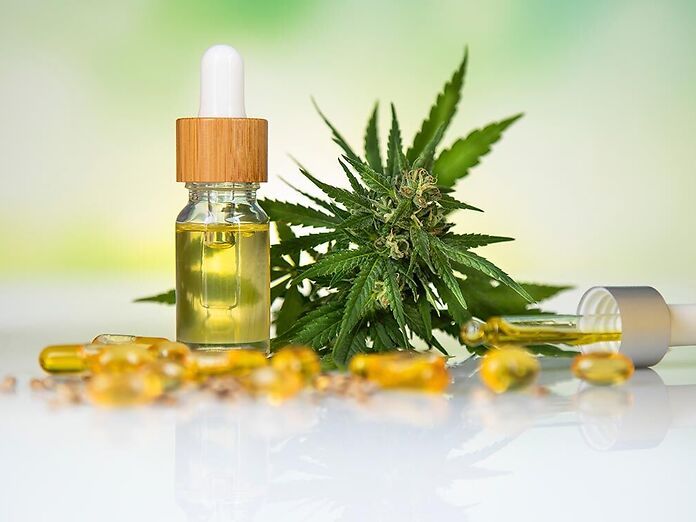Trump rilancia il CBD: dalla salute degli anziani al dibattito politico sulla cannabis terapeutica