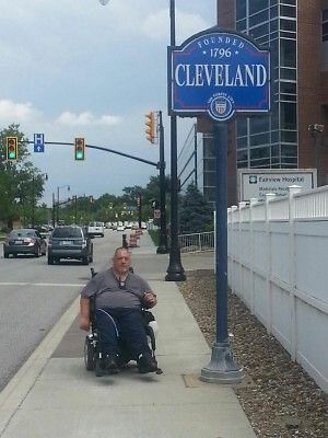 Dal Michigan alla Casa Bianca in carrozzina per la legalizzazione