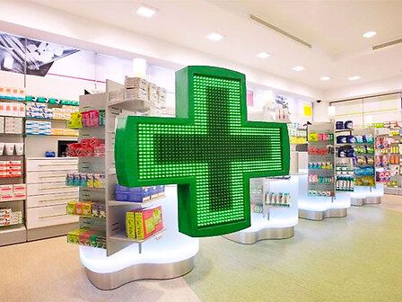 Multa per pubblicità indiretta sulla cannabis: la farmacia Ternelli vince il ricorso