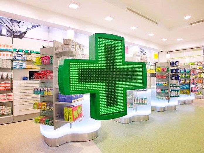 Multa per pubblicità indiretta sulla cannabis: la farmacia Ternelli vince il ricorso